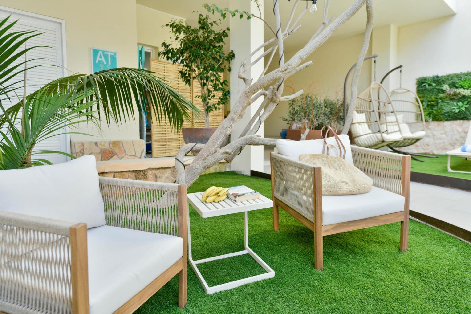 Apartamentos Estanques كولونيا سانت خورذي المظهر الخارجي الصورة