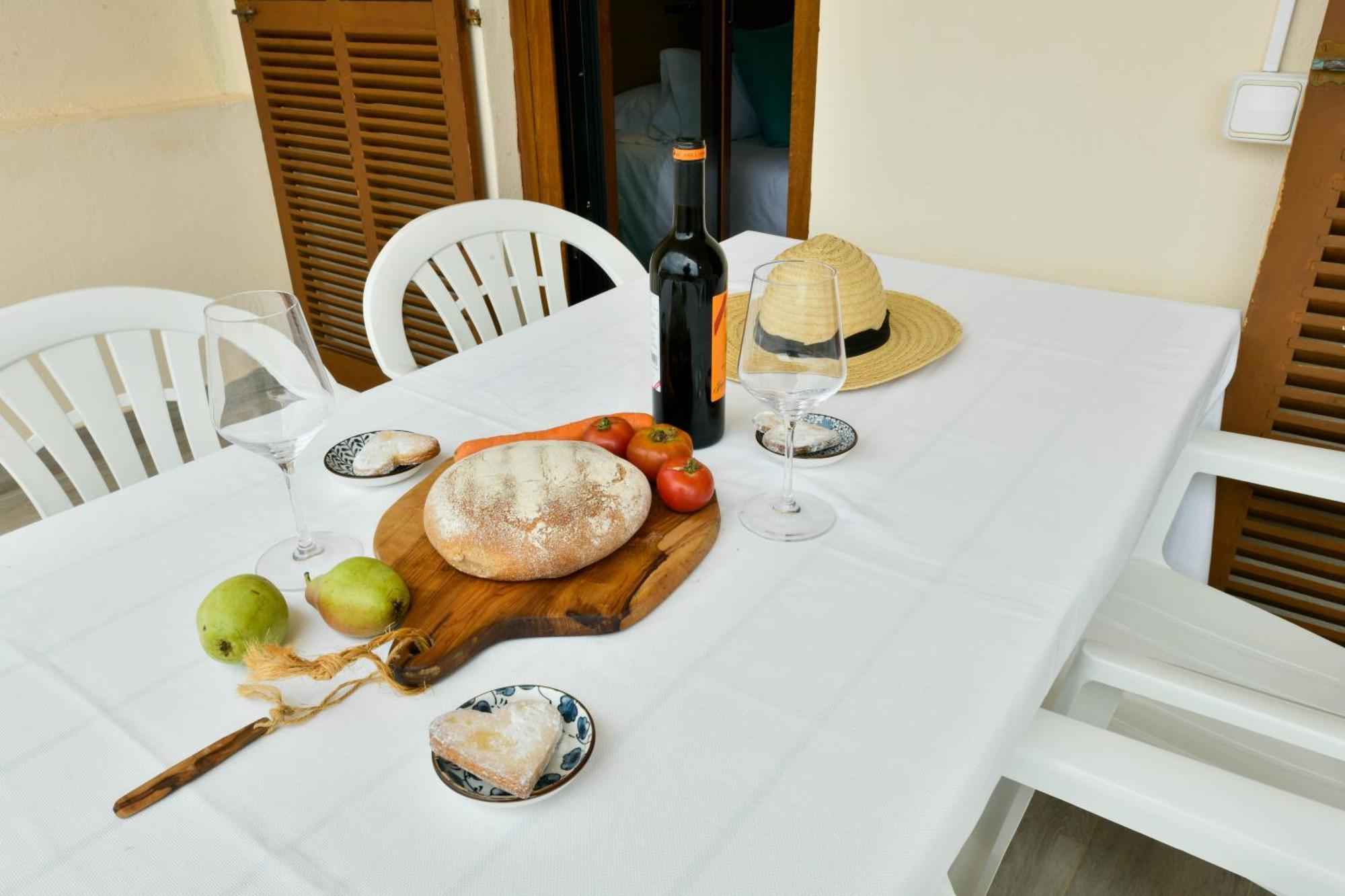 Apartamentos Estanques كولونيا سانت خورذي المظهر الخارجي الصورة
