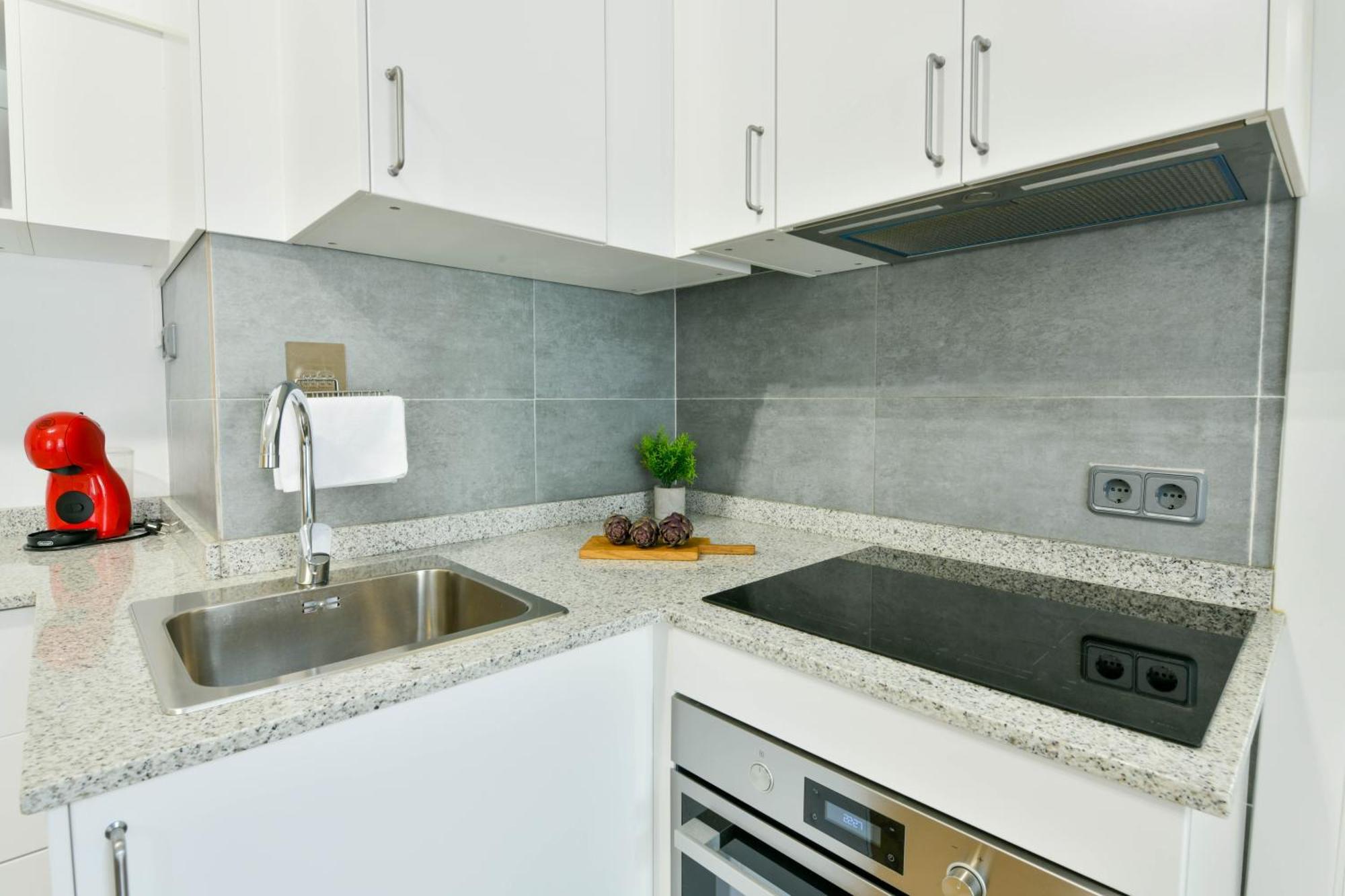 Apartamentos Estanques كولونيا سانت خورذي المظهر الخارجي الصورة